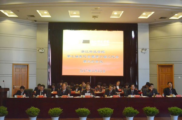 1492409024645562.jpg 1 DSC_0013.jpg