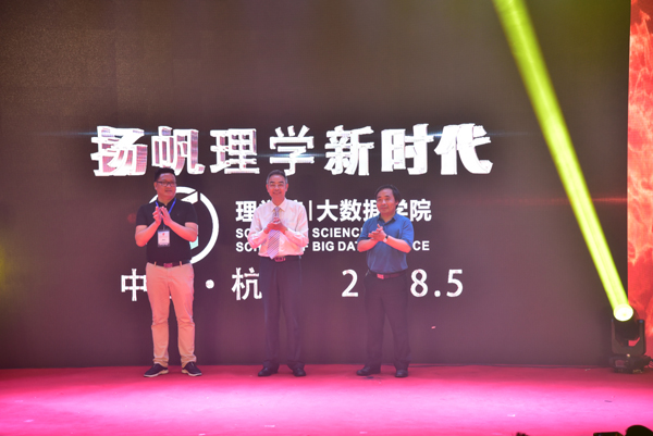 1526970672360563.jpg 新时代.jpg